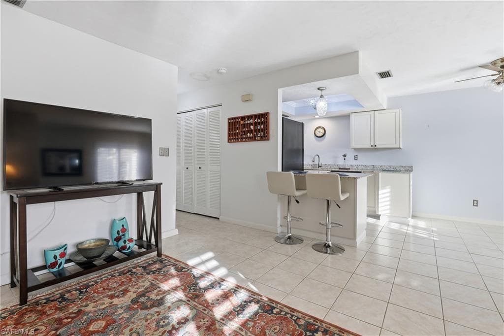 1113 Cape Coral PKWY W # 102, CAPE CORAL FL 33914-13