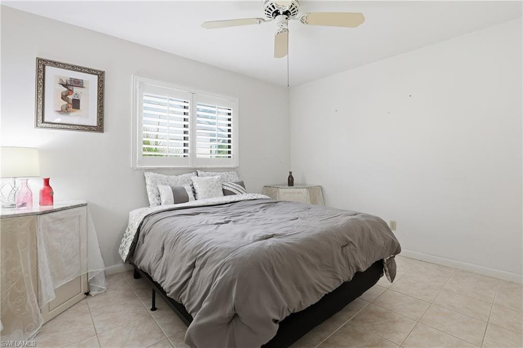 1113 Cape Coral PKWY W # 102, CAPE CORAL FL 33914-20