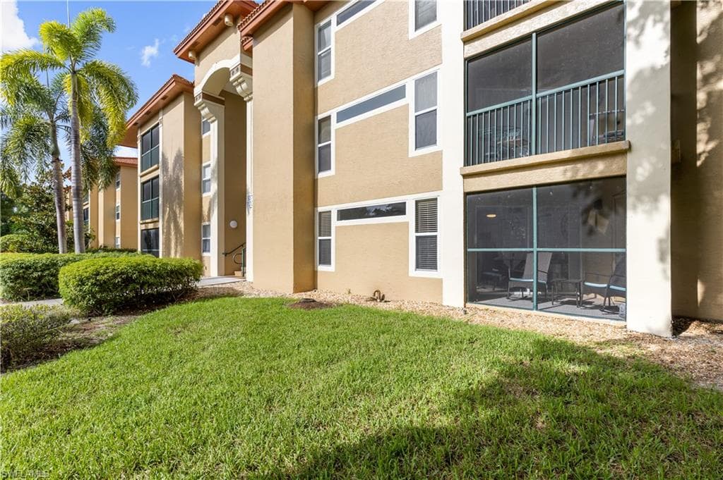 8870 Colonnades CT W # 336, BONITA SPRINGS FL 34135-26