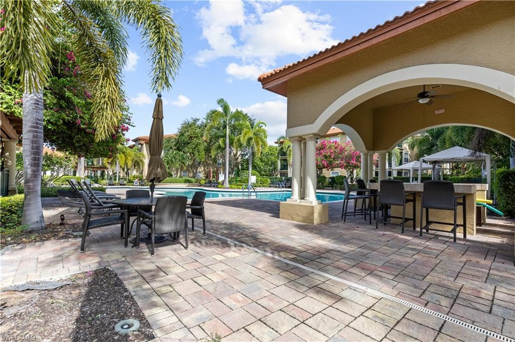 8870 Colonnades CT W # 336, BONITA SPRINGS FL 34135-21