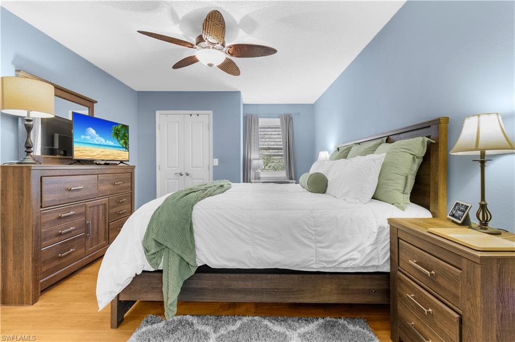 8870 Colonnades CT W # 336, BONITA SPRINGS FL 34135-9