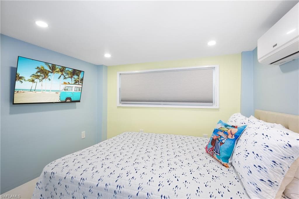 161 / 163 Mango ST, FORT MYERS BEACH FL 33931-27