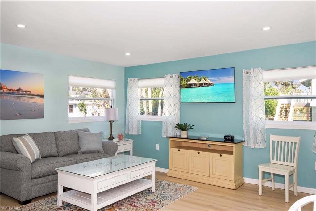 161 / 163 Mango ST, FORT MYERS BEACH FL 33931-37