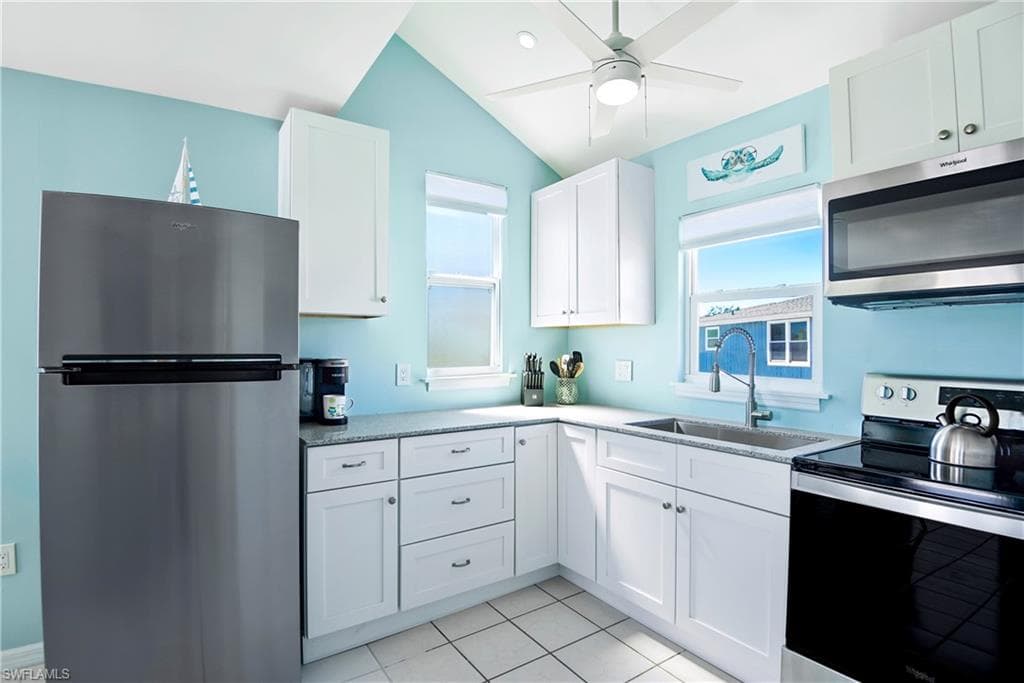 161 / 163 Mango ST, FORT MYERS BEACH FL 33931-18