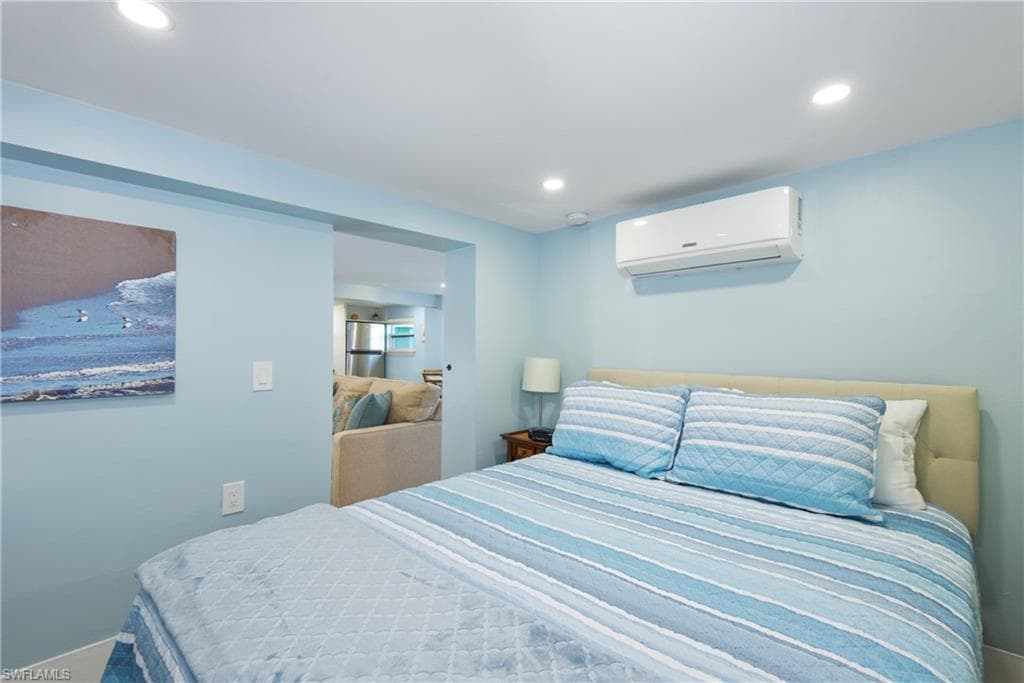 161 / 163 Mango ST, FORT MYERS BEACH FL 33931-34