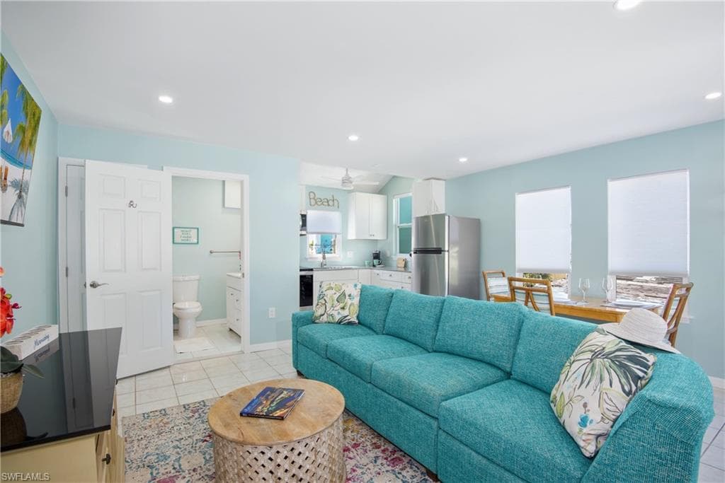 161 / 163 Mango ST, FORT MYERS BEACH FL 33931-7