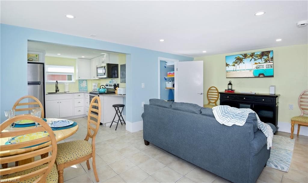 161 / 163 Mango ST, FORT MYERS BEACH FL 33931-24