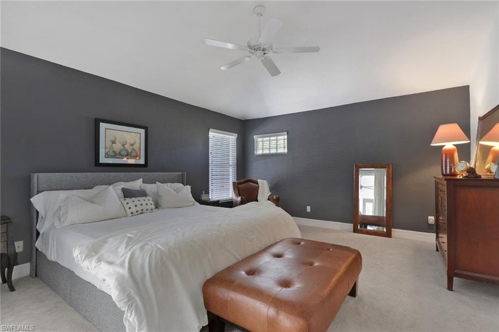 1377 Coconut DR, FORT MYERS FL 33901-16