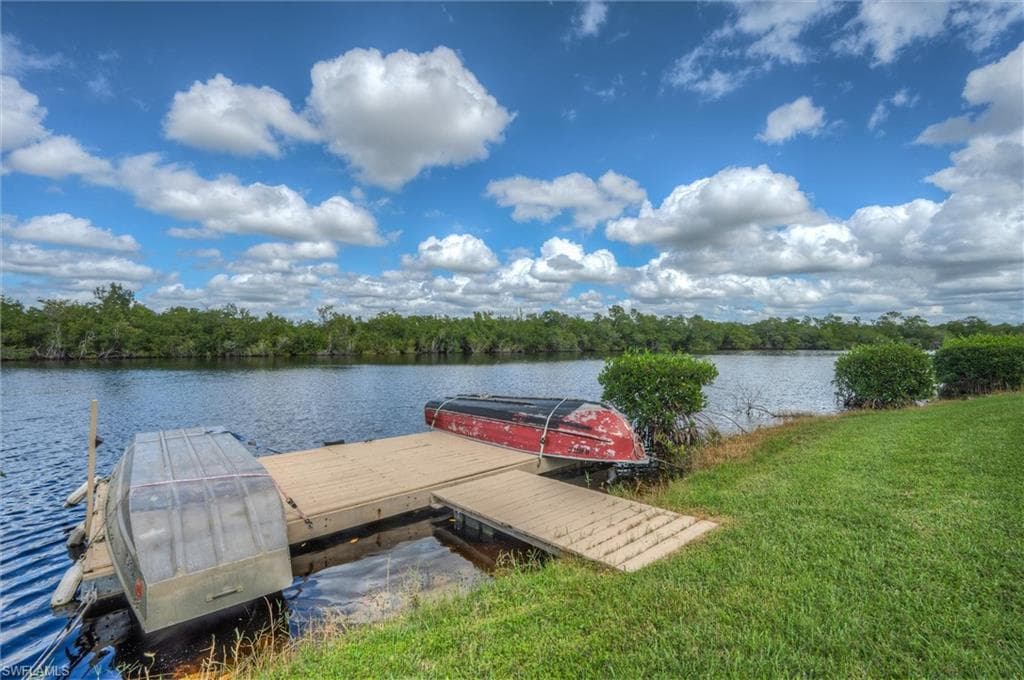 1315 Mainsail DR # 1112, NAPLES FL 34114-33