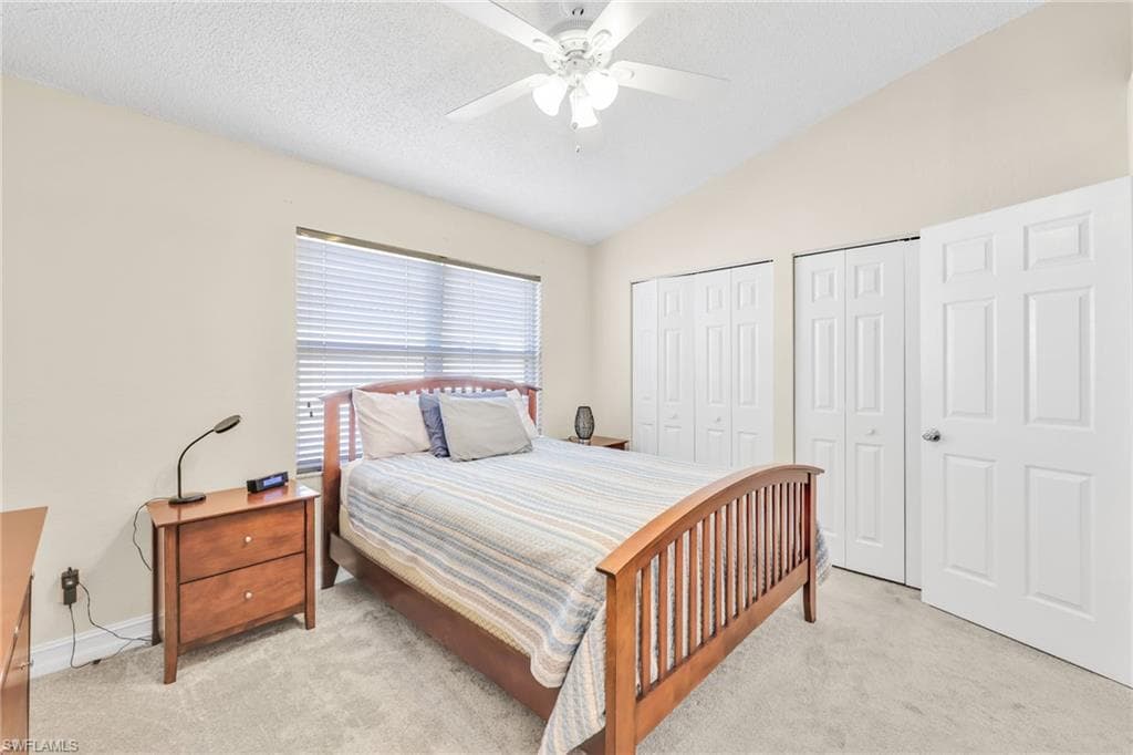 1044 Woodshire LN # B211, NAPLES FL 34105-27