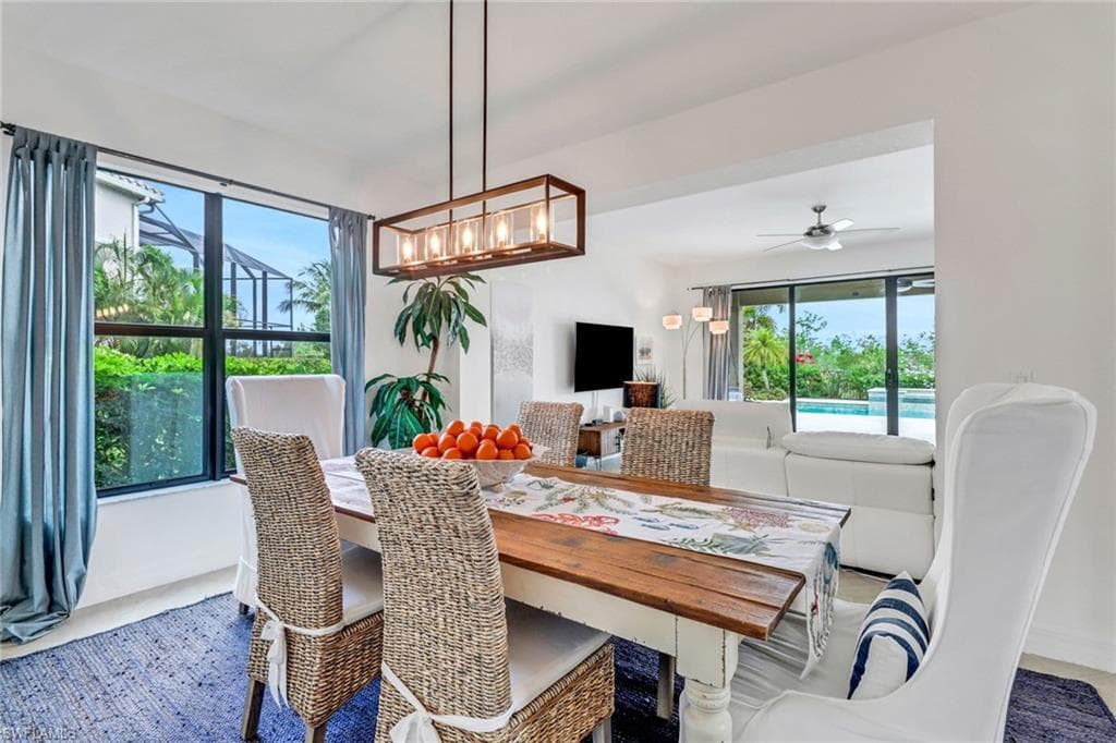 3295 Tahoe CT, NAPLES FL 34119-4