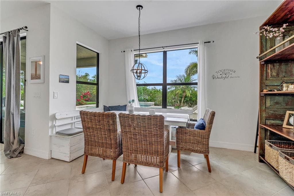 3295 Tahoe CT, NAPLES FL 34119-7