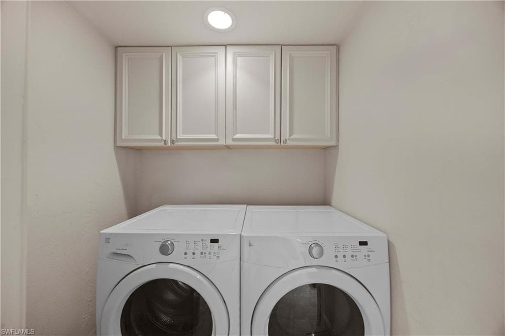 15 Bluebill AVE # 103s, NAPLES FL 34108-27