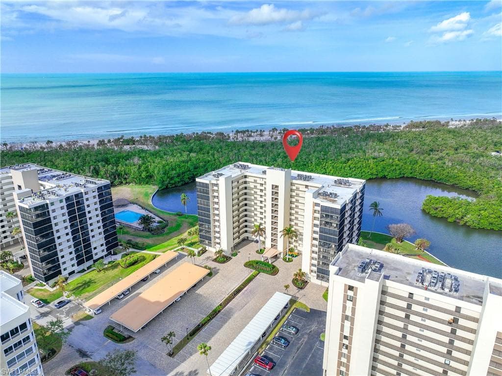 15 Bluebill AVE # 103s, NAPLES FL 34108-44