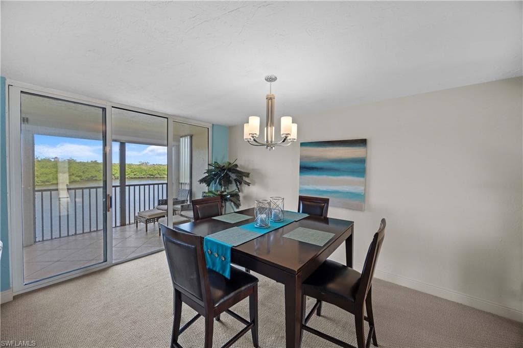 15 Bluebill AVE # 103s, NAPLES FL 34108-10