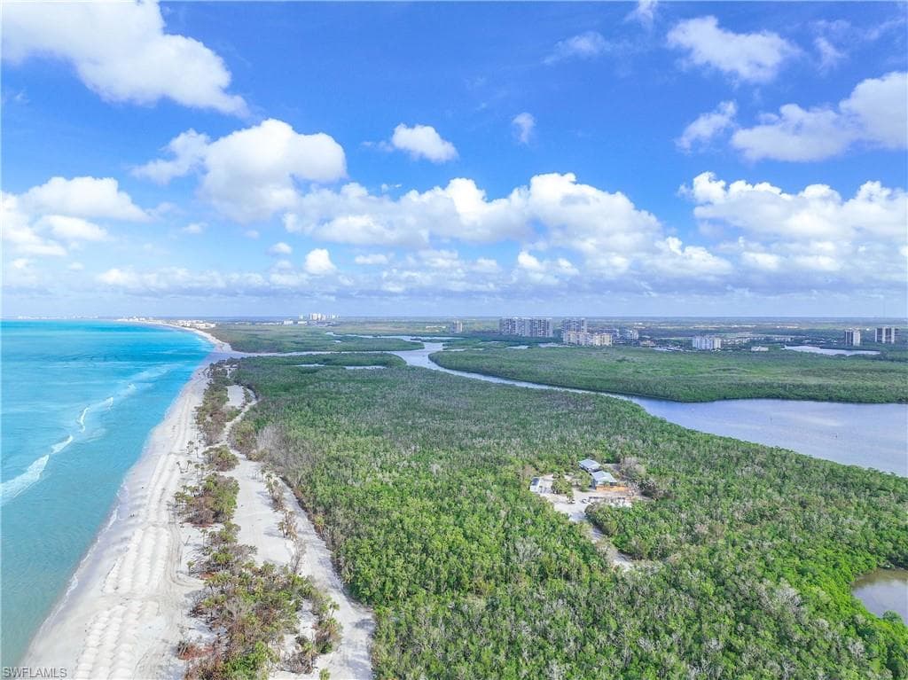 15 Bluebill AVE # 103s, NAPLES FL 34108-34