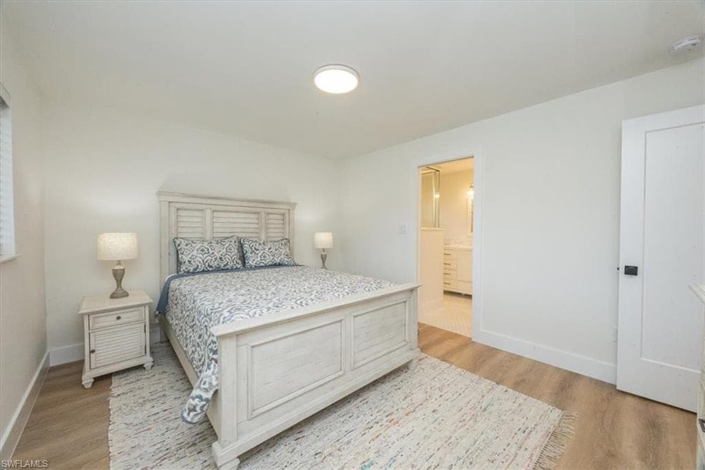 3560 Corana WAY, NAPLES FL 34105-12