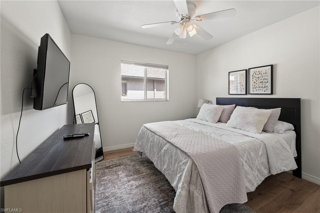 1517 Graduate CT, LEHIGH ACRES FL 33971-11