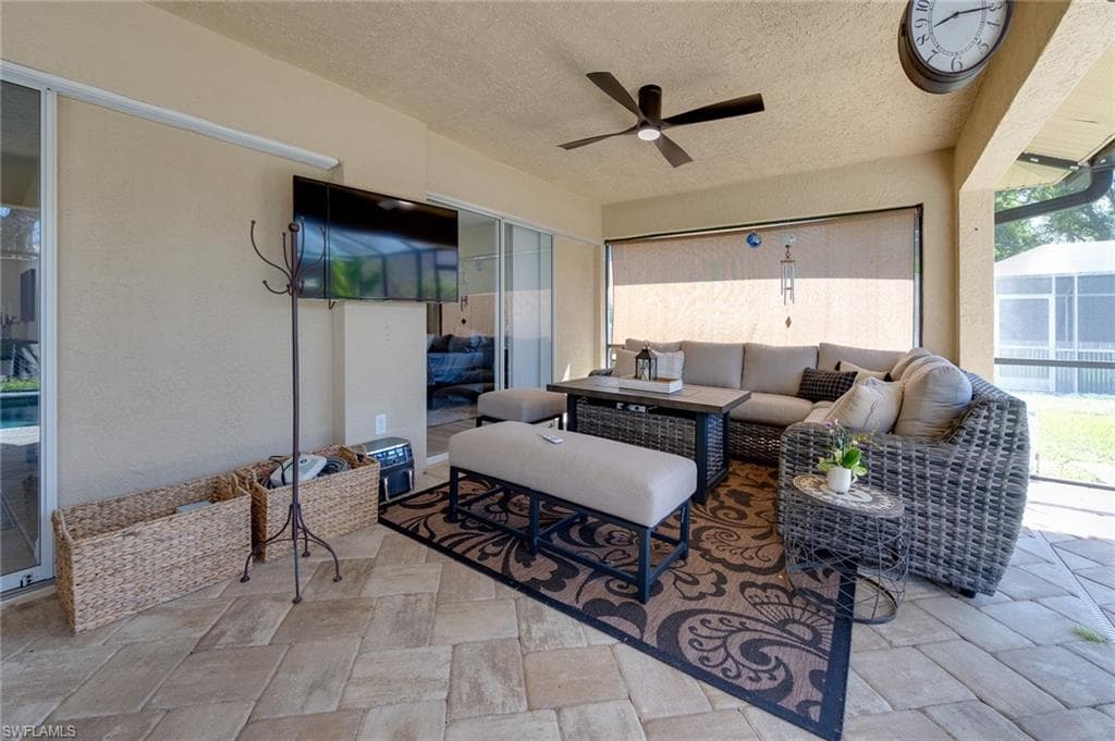 1517 Graduate CT, LEHIGH ACRES FL 33971-19