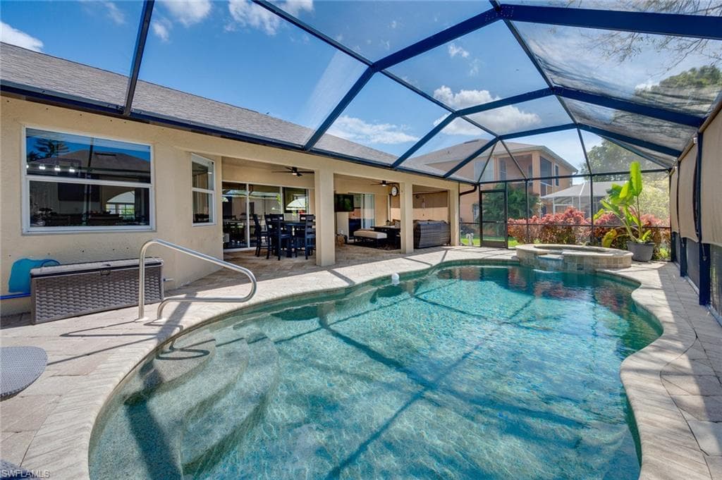 1517 Graduate CT, LEHIGH ACRES FL 33971-18