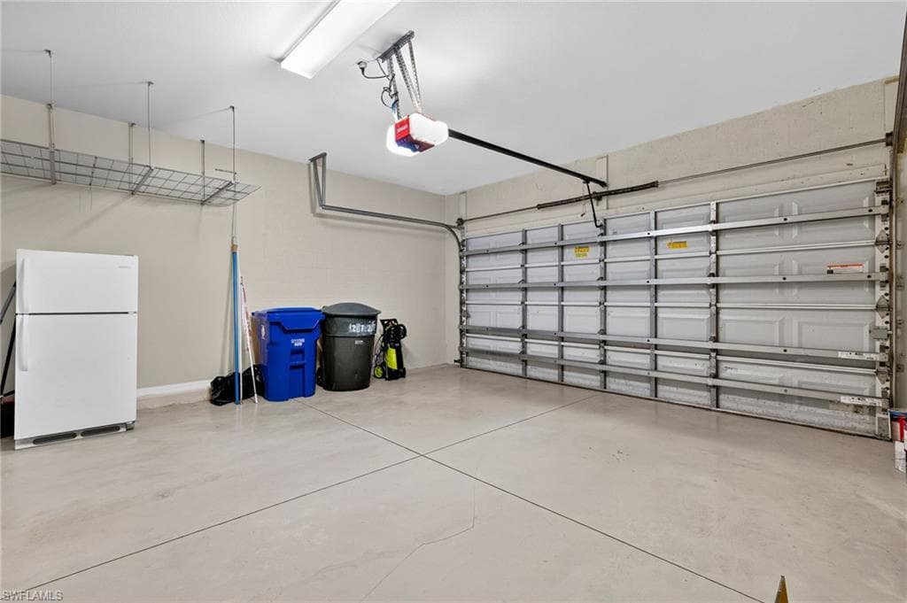 2727 Via Piazza LOOP, FORT MYERS FL 33905-31