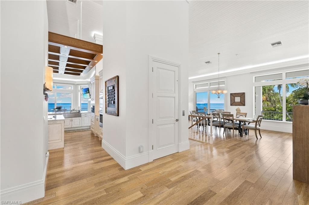 40 32nd AVE S-13