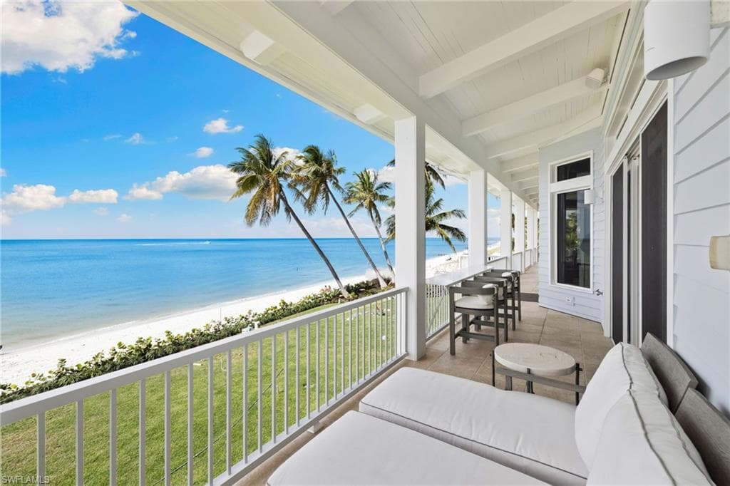 40 32nd AVE S-43