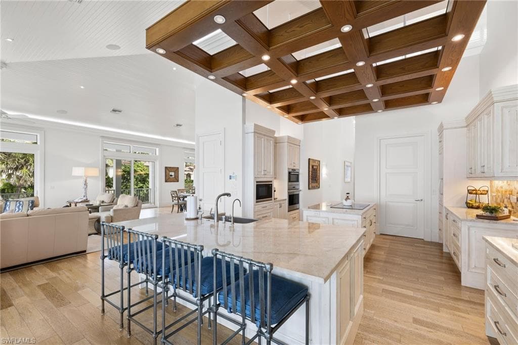 40 32nd AVE S-24