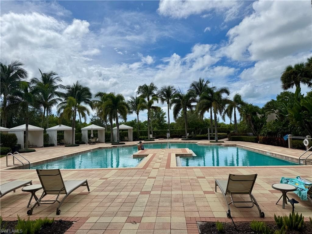 1050 Borghese LN # 1804, NAPLES FL 34114-26