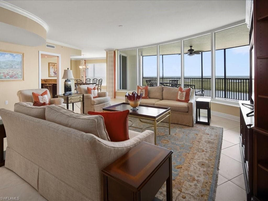 1050 Borghese LN # 1804, NAPLES FL 34114-8