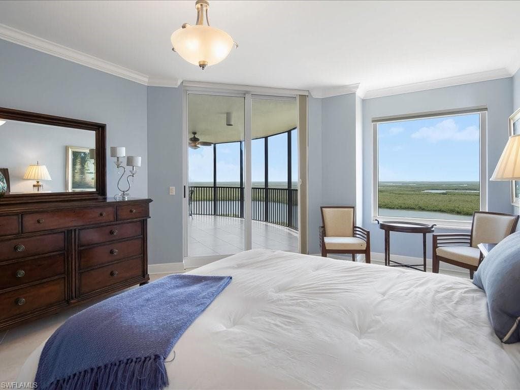 1050 Borghese LN # 1804, NAPLES FL 34114-14