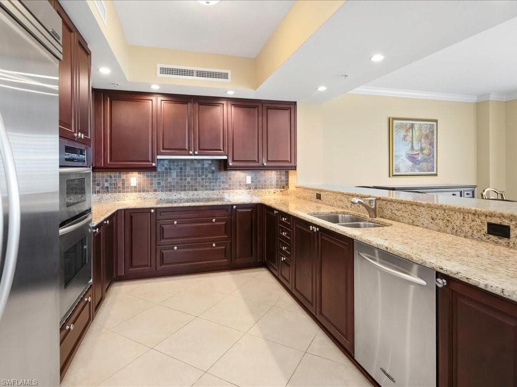 1050 Borghese LN # 1804, NAPLES FL 34114-10