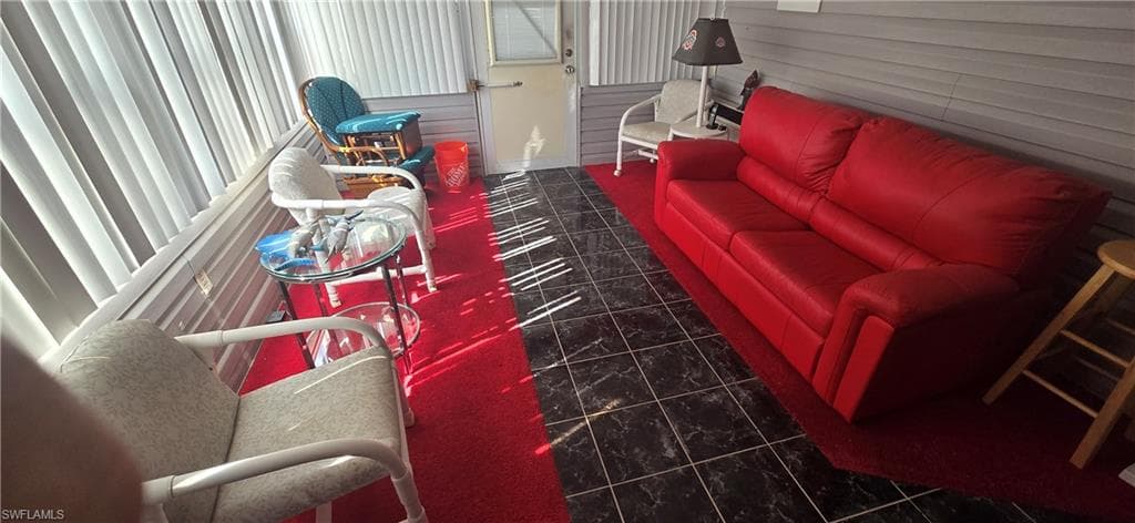 21 Nicklaus BLVD, NORTH FORT MYERS FL 33903-23