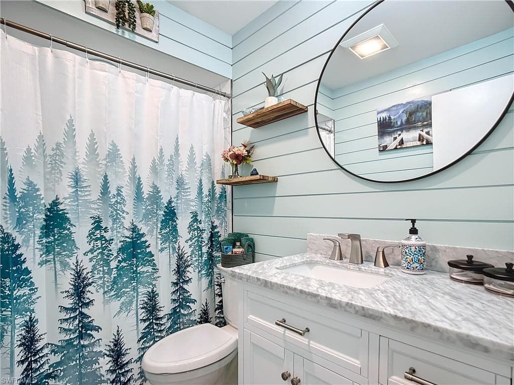 15711 Anderson LN, FORT MYERS FL 33912-21