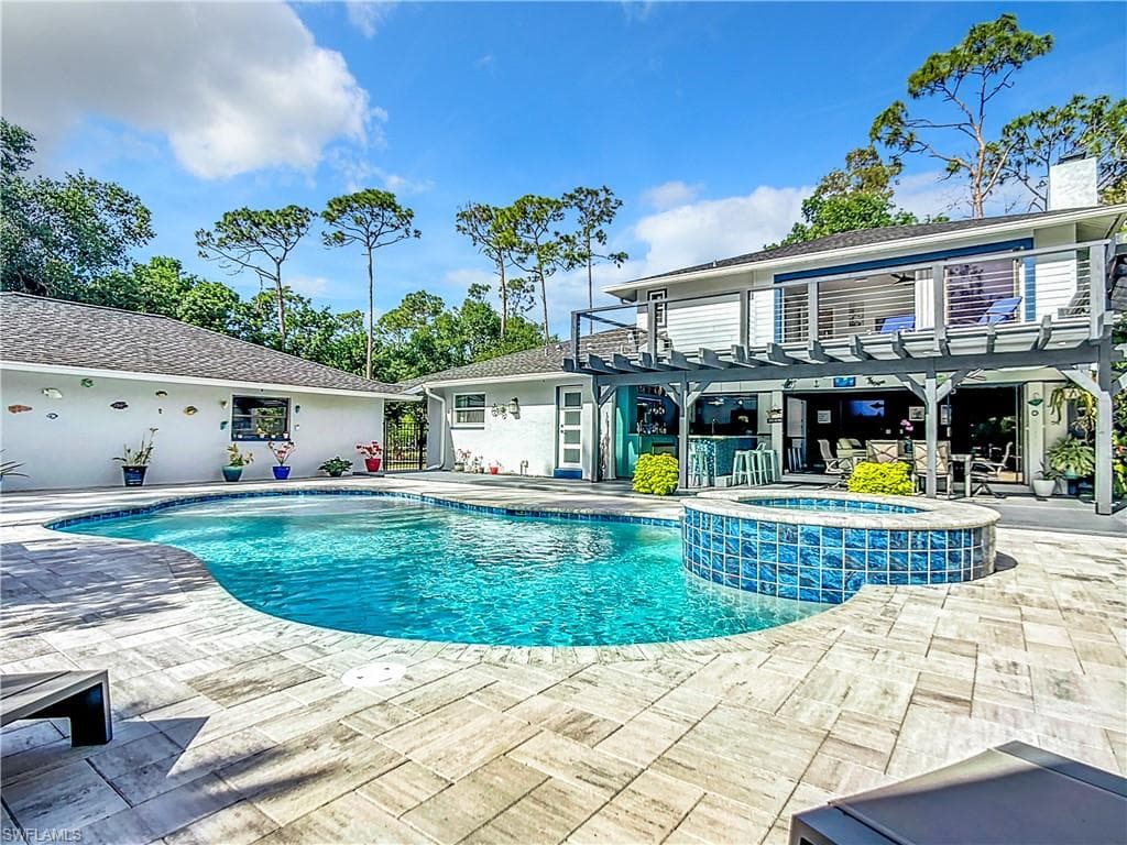 15711 Anderson LN, FORT MYERS FL 33912-34