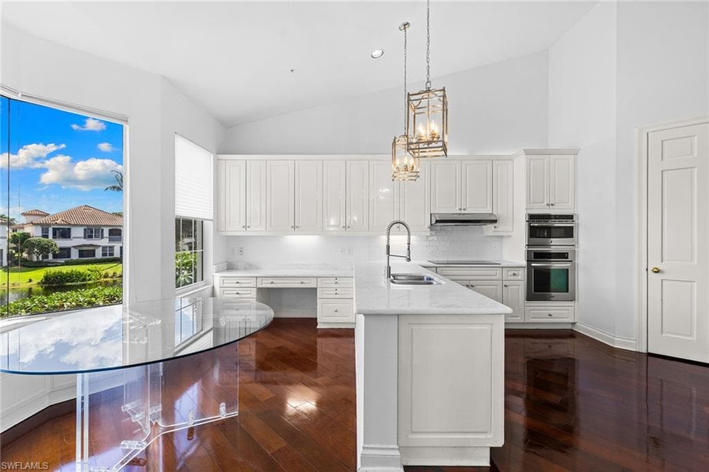 156 Colonade CIR # 1107, NAPLES FL 34103-6