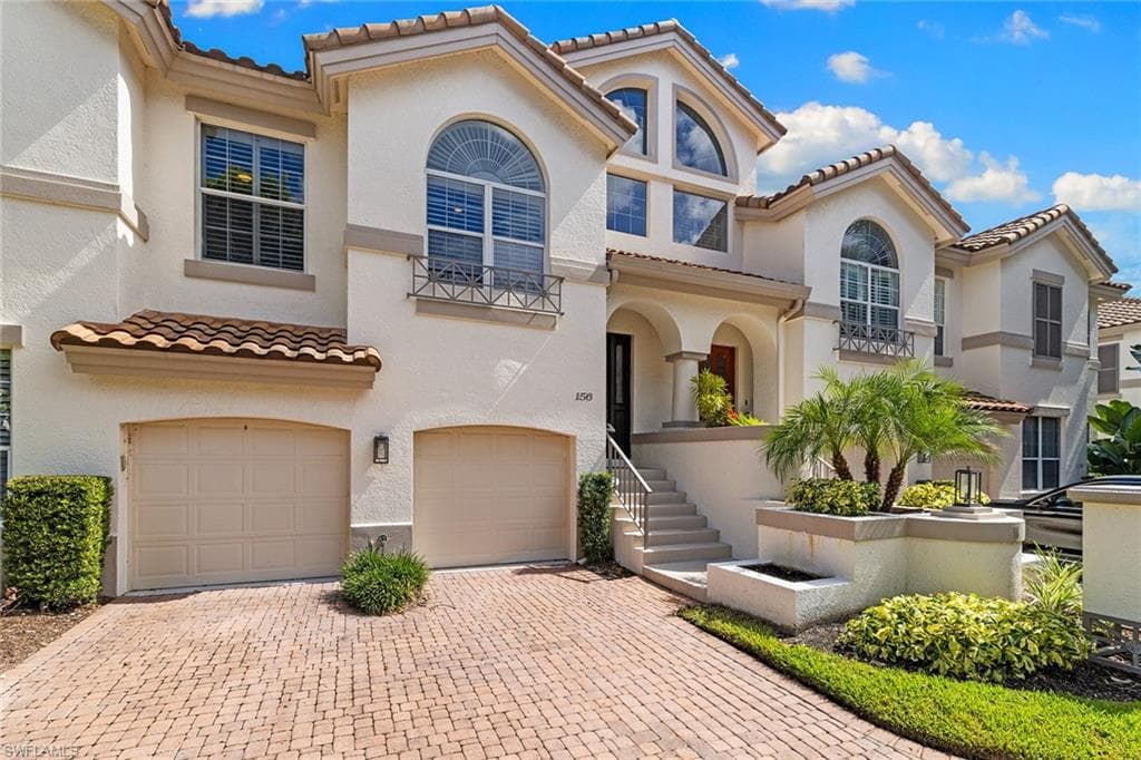 156 Colonade CIR # 1107, NAPLES FL 34103-31