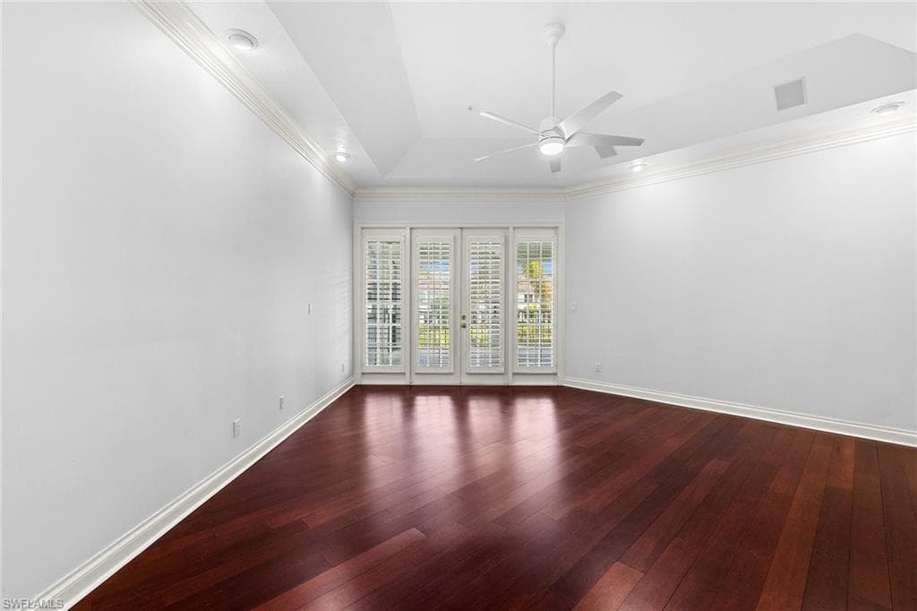 156 Colonade CIR # 1107, NAPLES FL 34103-18