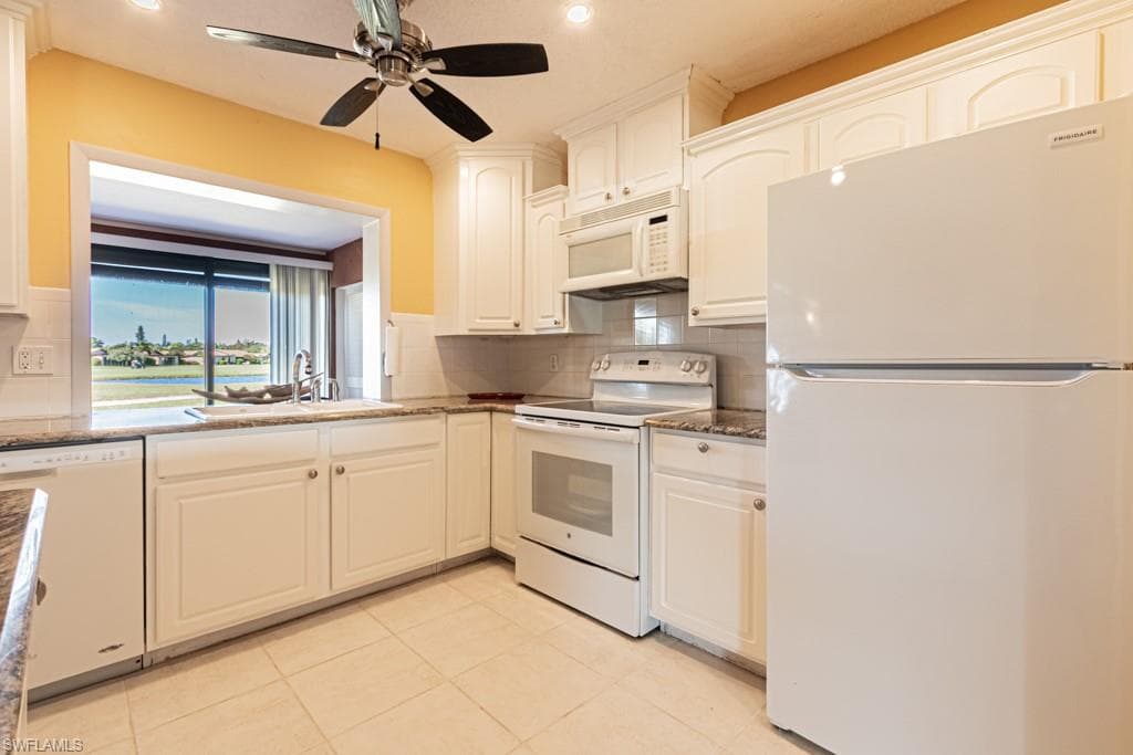 3375 Boca Ciega DR, NAPLES FL 34112-7