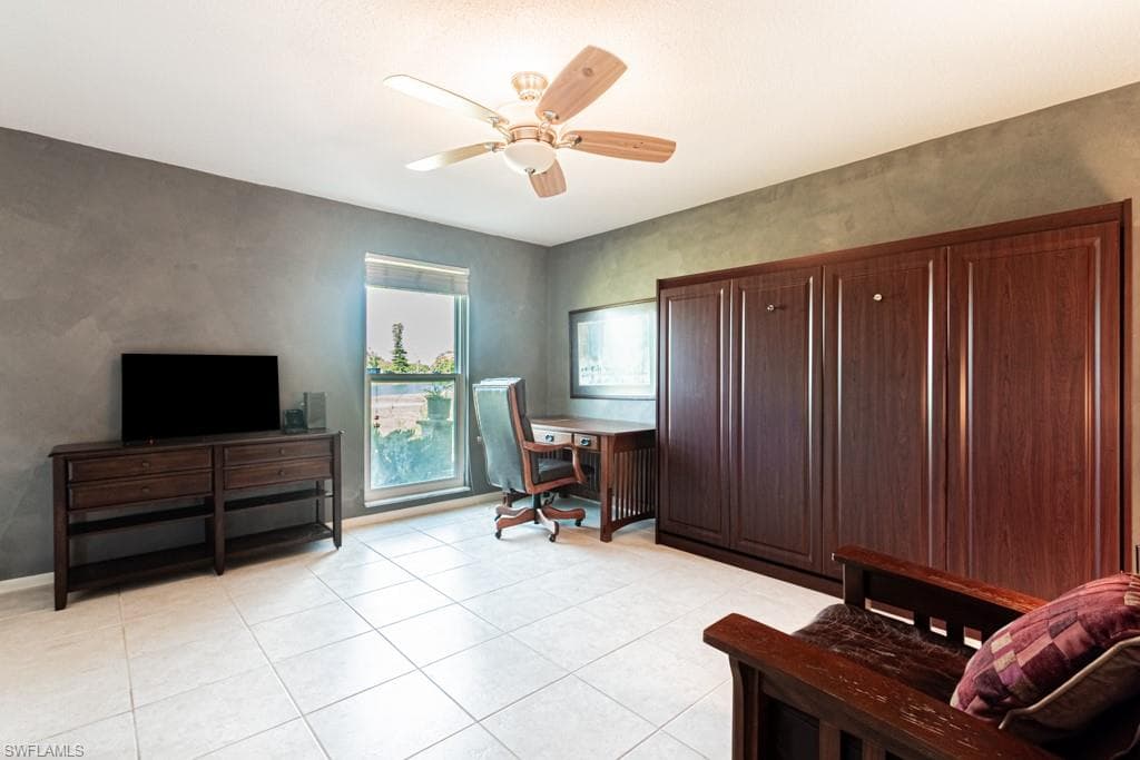 3375 Boca Ciega DR, NAPLES FL 34112-24