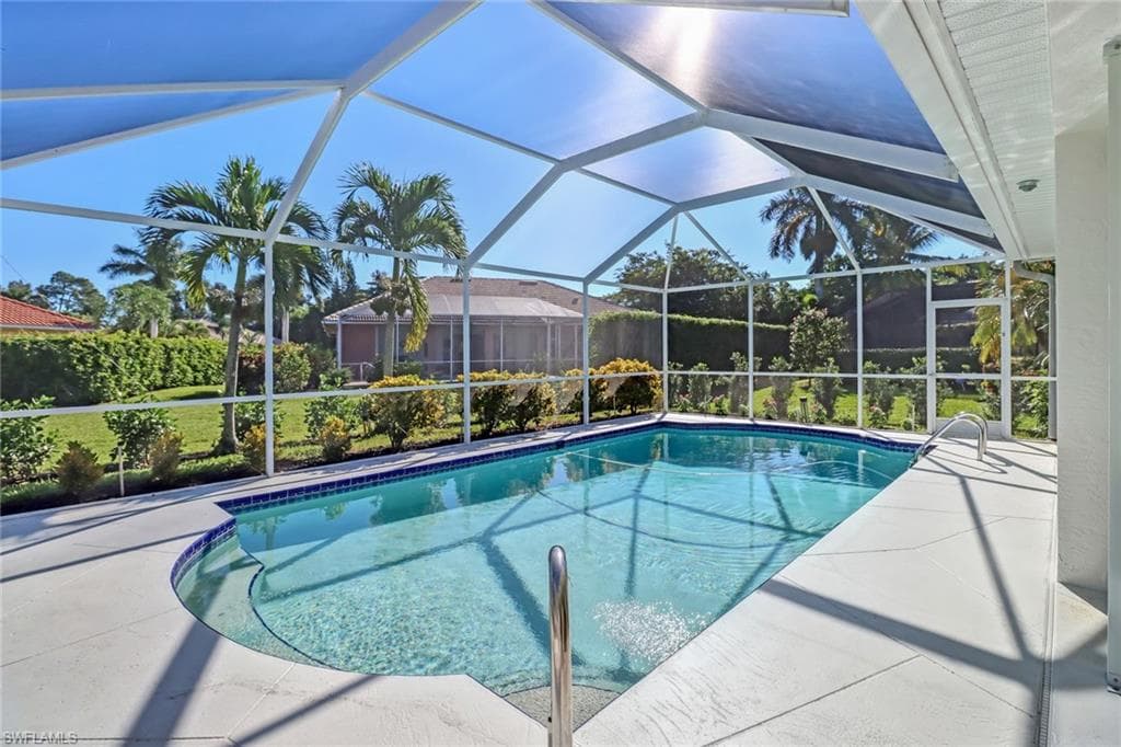28070 Winthrop CIR, BONITA SPRINGS FL 34134-21