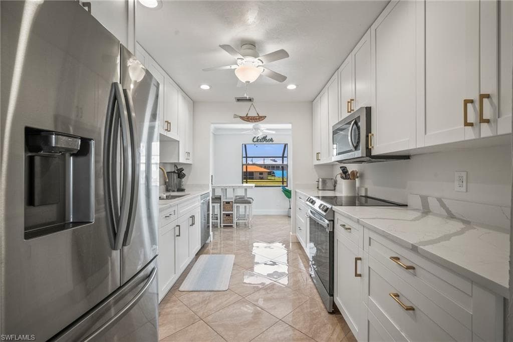 20640 Porthole CT, ESTERO FL 33928-6