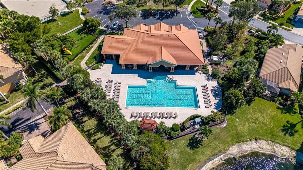 20171 Eagle Glen WAY, ESTERO FL 33928-30