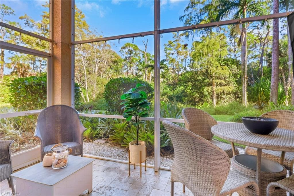 4500 Botanical Place CIR # 101, NAPLES FL 34112-26