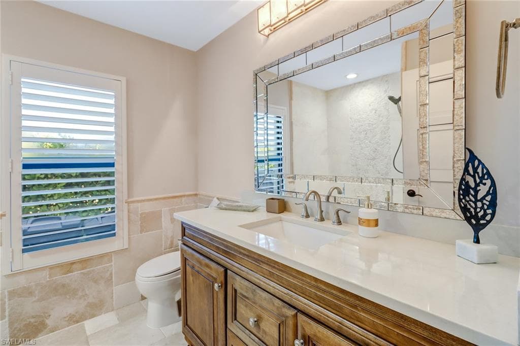 28567 Clinton LN, BONITA SPRINGS FL 34134-16