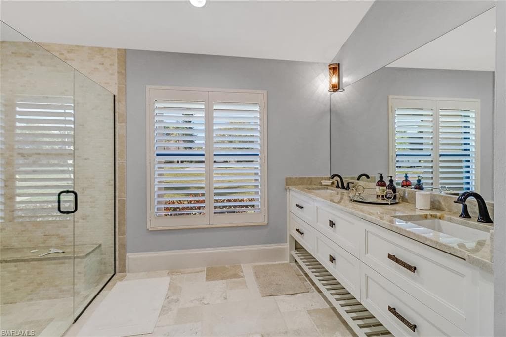 28567 Clinton LN, BONITA SPRINGS FL 34134-20