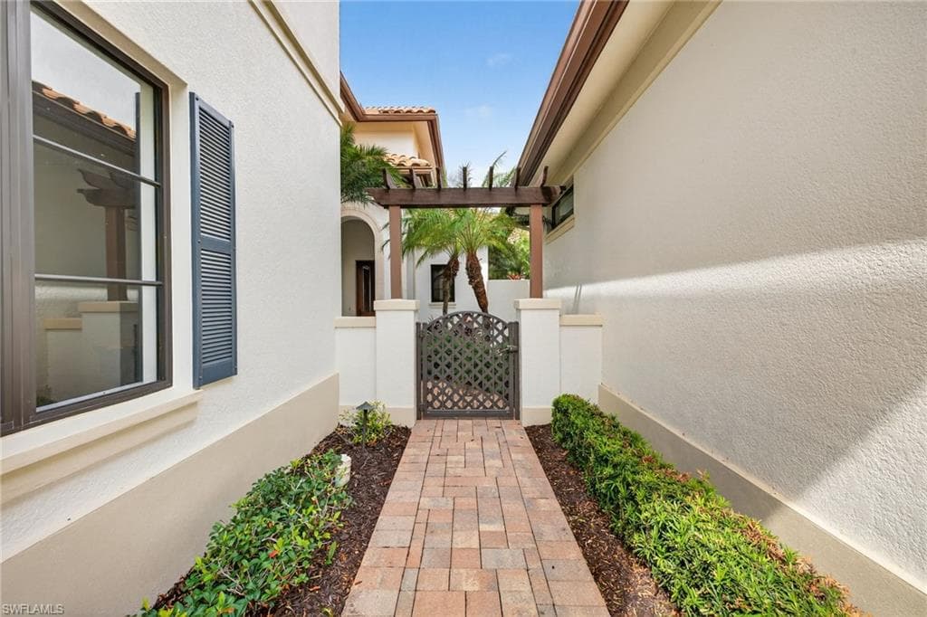 16460 Talis Park DR, NAPLES FL 34110-35
