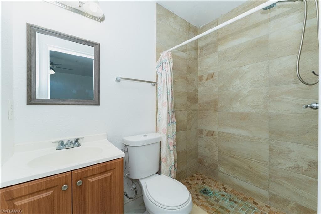 224 NE 9th TER-21