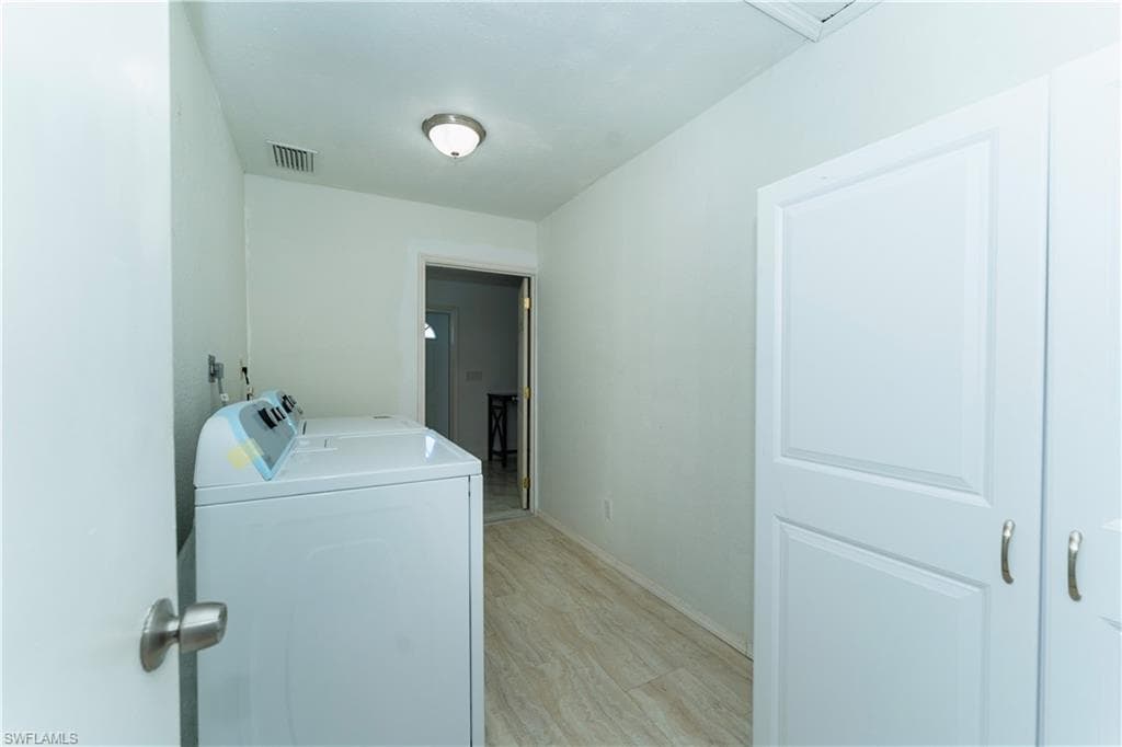 224 NE 9th TER-29