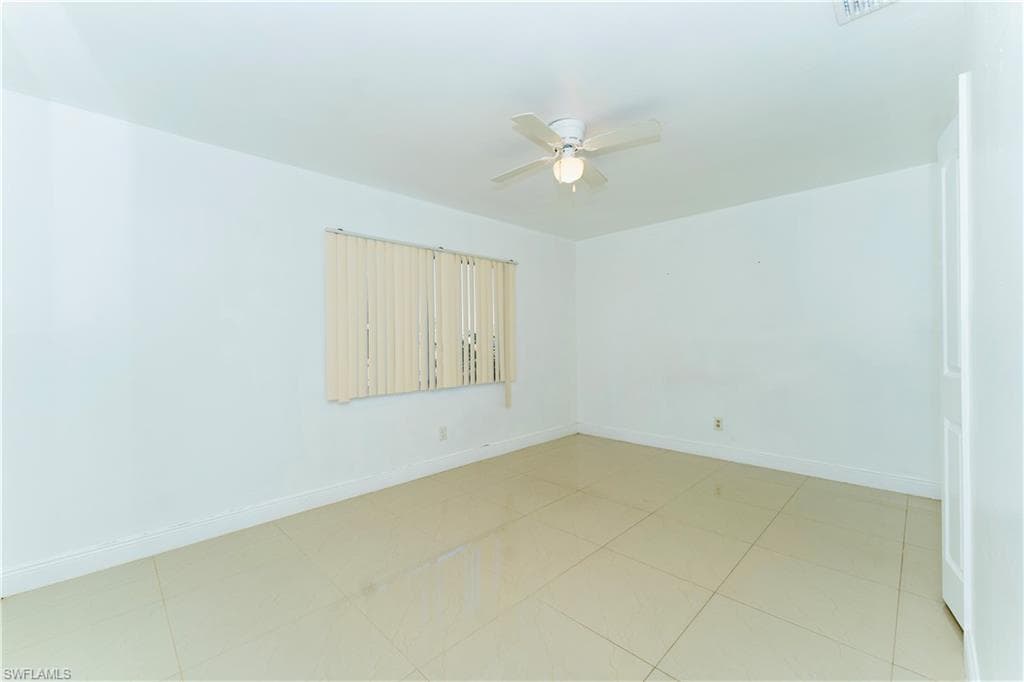 224 NE 9th TER-40